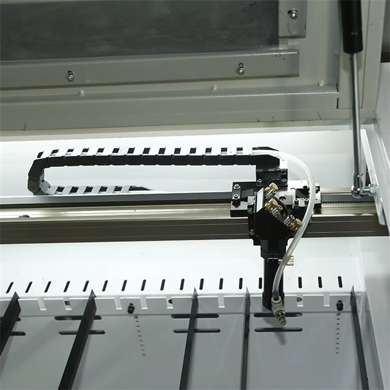 Industrial Laser Fabric Cutting Machine - Промышленный высокомощный лазерный станок с ЧПУ
